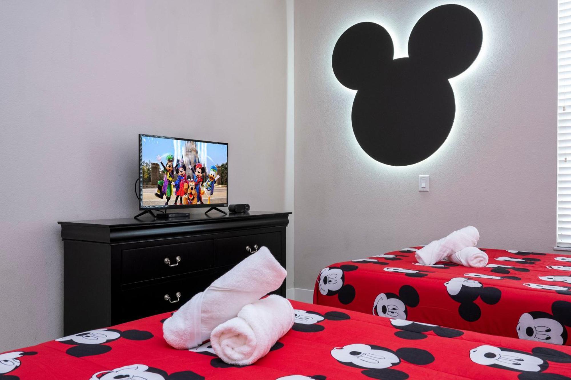 Magical Themed House Just 5 Minutes To Disney Free Bbq Pool Access Four Corners エクステリア 写真