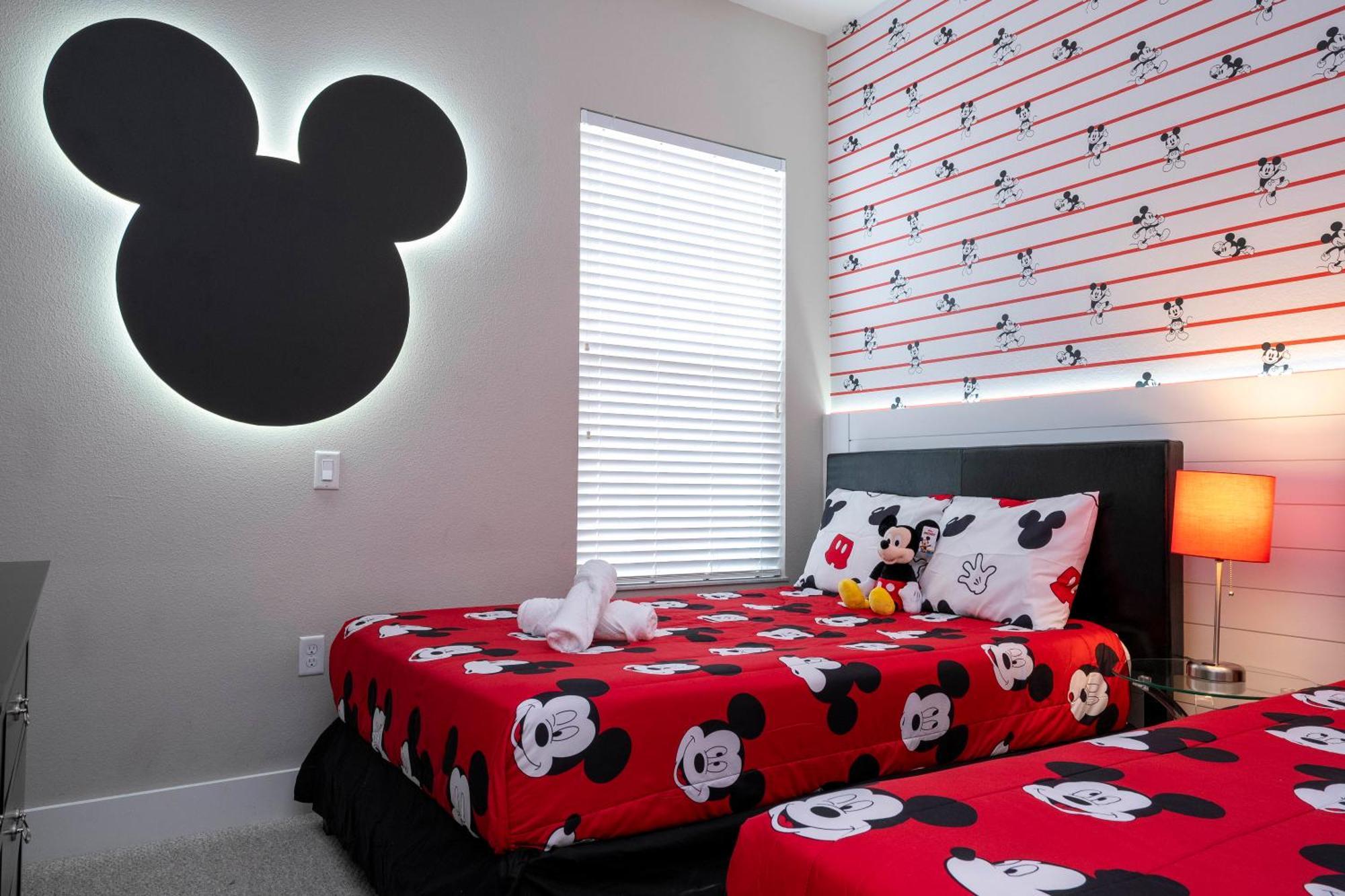 Magical Themed House Just 5 Minutes To Disney Free Bbq Pool Access Four Corners エクステリア 写真